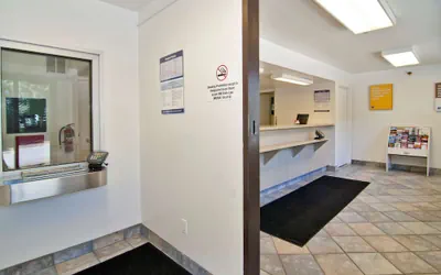 Photo 5 - Motel 6 Roseville, MN - Minneapolis North