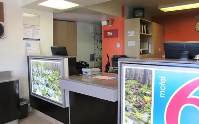 Photo 4 - Motel 6 Ontario, OR
