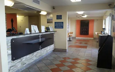 Photo 3 - Motel 6 Holbrook, AZ