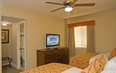 Photo 3 - Sun Harbour Boutique Hotel