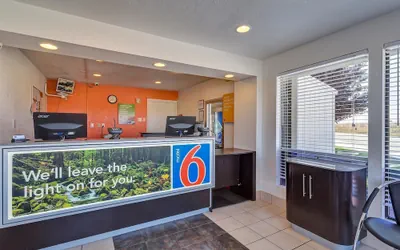 Photo 5 - Motel 6 Vallejo, CA - Six Flags West