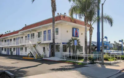 Photo 2 - Motel 6 La Mesa, CA - San Diego