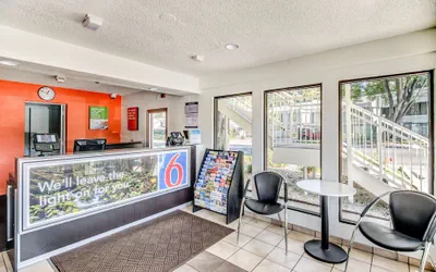 Photo 4 - Motel 6 Stockton, CA - North