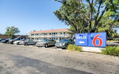 Photo 2 - Motel 6 Stockton, CA - North