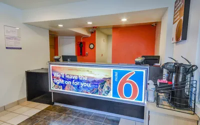 Photo 3 - Motel 6 Huntsville, TX