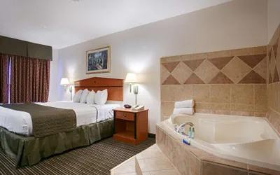 Photo 2 - Best Western J. C. Inn