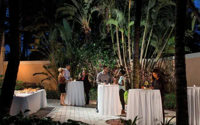 Photo 2 - Courtyard by Marriott Fort Lauderdale Airport & Cruise Port