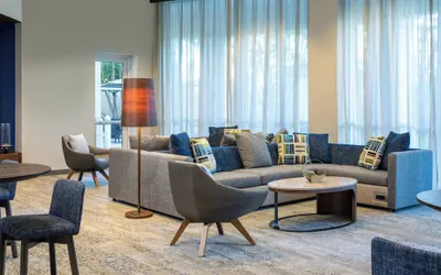 Photo 4 - Courtyard by Marriott Fort Lauderdale Airport & Cruise Port