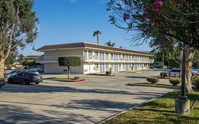 Photo 2 - Motel 6 Temecula, CA - Historic Old Town