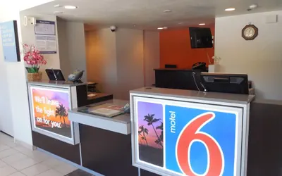 Photo 4 - Motel 6 Temecula, CA - Historic Old Town