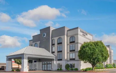 Photo 2 - DoubleTree by Hilton Springdale