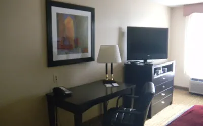 Photo 4 - DoubleTree by Hilton Springdale