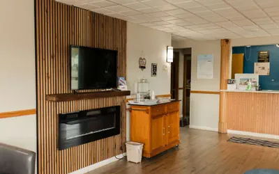 Photo 4 - Travelodge by Wyndham Escanaba