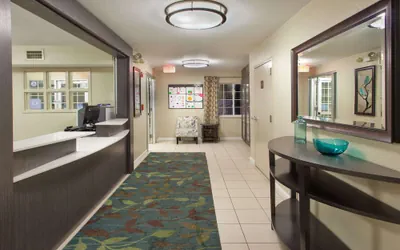 Photo 2 - Sonesta Simply Suites Dallas Las Colinas