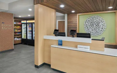 Photo 2 - Fairfield Inn & Suites by Marriott Detroit Farmington Hills