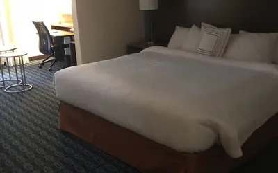 Photo 5 - Fairfield by Marriott Kalamazoo West