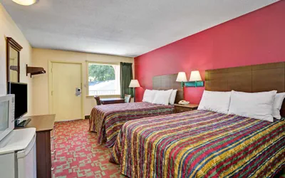 Photo 4 - Days Inn by Wyndham Elizabeth City