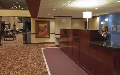 Photo 3 - Holiday Inn Express Mentor Banquet Center by IHG