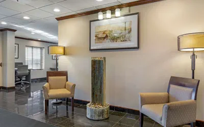 Photo 3 - Best Western Plus South Hill Inn