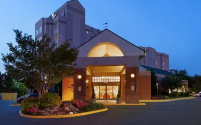 Photo 2 - Homewood Suites by Hilton Falls Church - I-495 at Rt. 50
