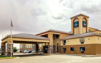 Photo 2 - Clarion Inn Page - Lake Powell