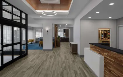 Photo 4 - Hampton Inn Cleveland-Downtown