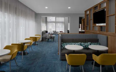 Photo 3 - Hampton Inn Cleveland-Downtown