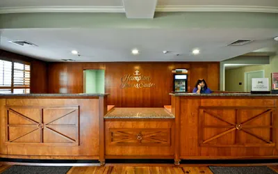 Photo 4 - Hampton Inn & Suites Charleston/Mt. Pleasant-Isle Of Palms