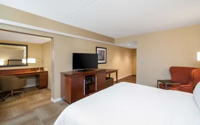 Photo 5 - Hampton Inn Lafayette