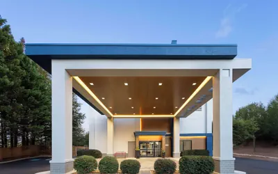 Photo 2 - Hampton Inn Atlanta/Douglasville