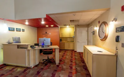 Photo 4 - Candlewood Suites Bedford Fort Worth by IHG
