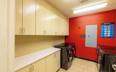 Photo 2 - Candlewood Suites Bedford Fort Worth by IHG