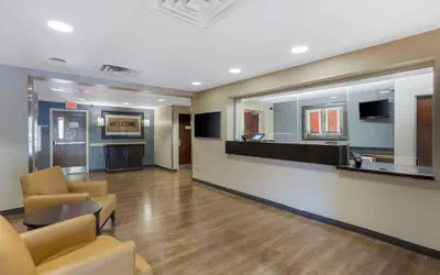 Photo 4 - Extended Stay America Suites Philadelphia Airport Tinicum Bl