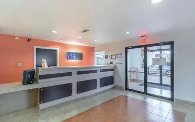Photo 3 - Motel 6 Canton, TX