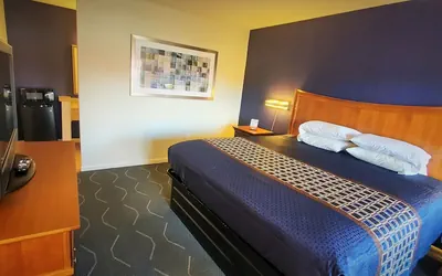 Photo 5 - Economy 7 Inn