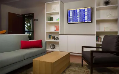 Photo 3 - Country Inn & Suites by Radisson, Portland International Airport, OR