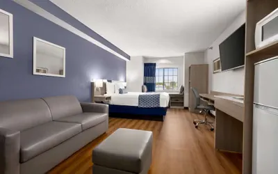 Photo 2 - Microtel Inn & Suites by Wyndham Lincoln
