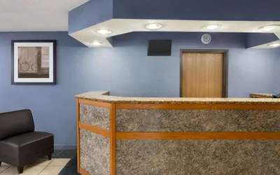 Photo 5 - Microtel Inn & Suites by Wyndham Lincoln