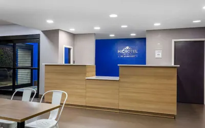 Photo 4 - Microtel Inn by Wyndham Matthews/Charlotte
