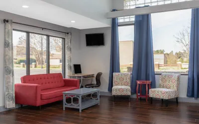Photo 4 - Microtel Inn by Wyndham Cornelius/Lake Norman