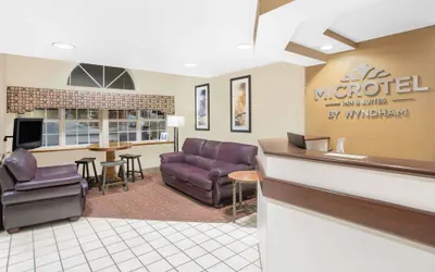 Photo 3 - Microtel Inn by Wyndham Franklin