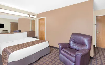 Photo 4 - Microtel Inn by Wyndham Franklin