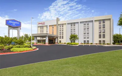 Photo 2 - Hampton Inn Huntsville-Arsenal/South Pkway
