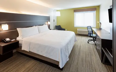 Photo 5 - Holiday Inn Express Hotel & Suites Downtown Minneapolis by IHG