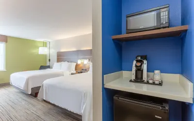 Photo 5 - Holiday Inn Express & Suites Scottsburg by IHG