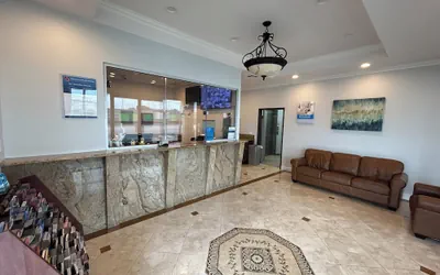 Photo 3 - Studio 6 Suites Gardena, CA