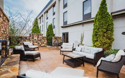 Photo 2 - Hampton Inn Madison Huntsville Airport