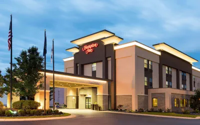 Photo 2 - Hampton Inn Midland