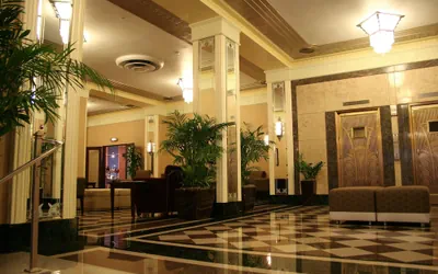 Photo 2 - Ambassador Hotel Milwaukee, Trademark Collection by Wyndham