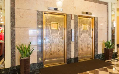 Photo 3 - Ambassador Hotel Milwaukee, Trademark Collection by Wyndham